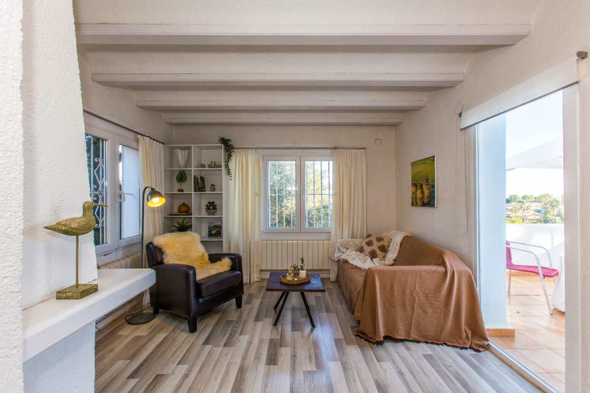 Appartement te koop in Pinosol | 3 slaapkamers H5287408