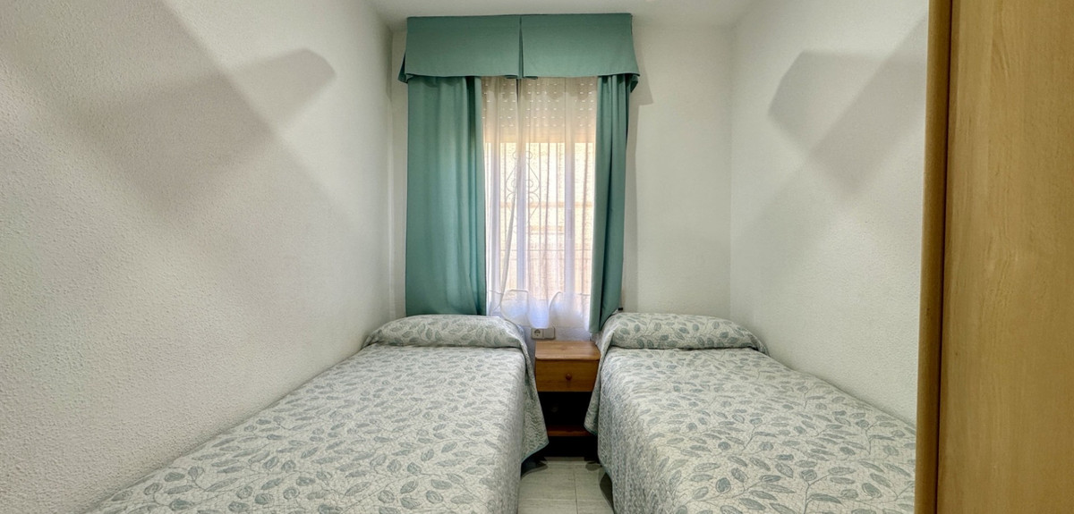 Appartement te koop in Playa Flamenca | 2 slaapkamers H5258020