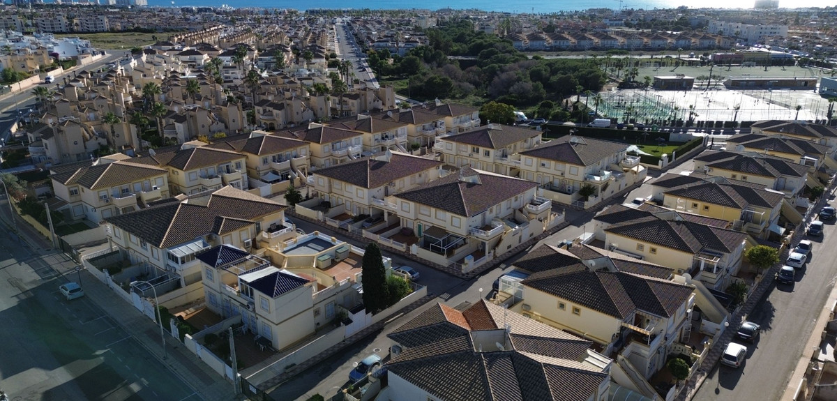 Appartement te koop in Playa Flamenca | 2 slaapkamers H5258020