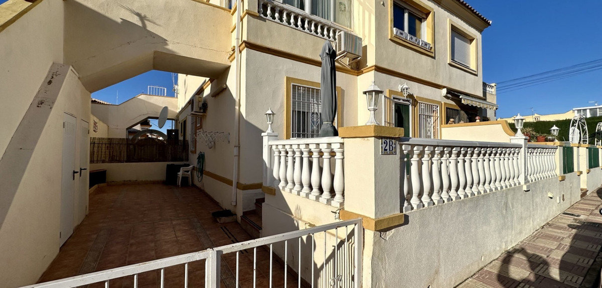 Appartement te koop in Playa Flamenca | 2 slaapkamers H5258020