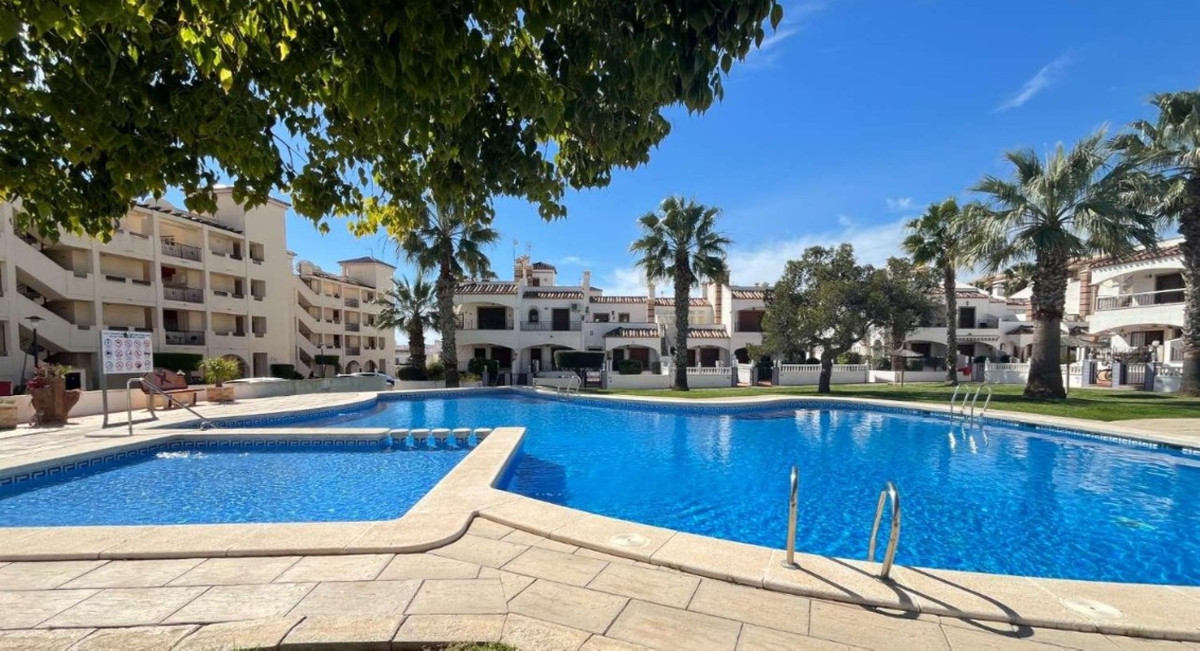 Appartement te koop in Playa Flamenca | 2 slaapkamers H5264488