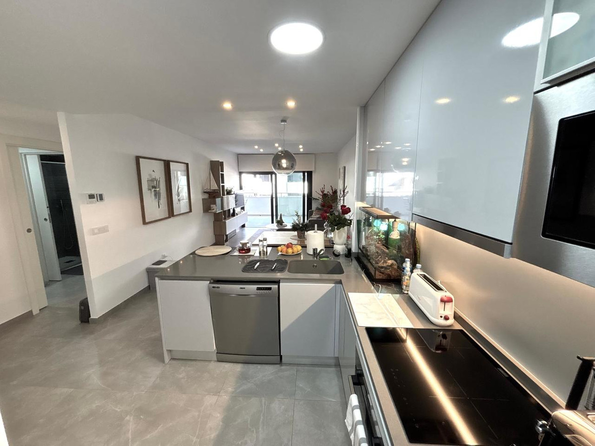 Appartement te koop in Playa Flamenca | 2 slaapkamers H5265088