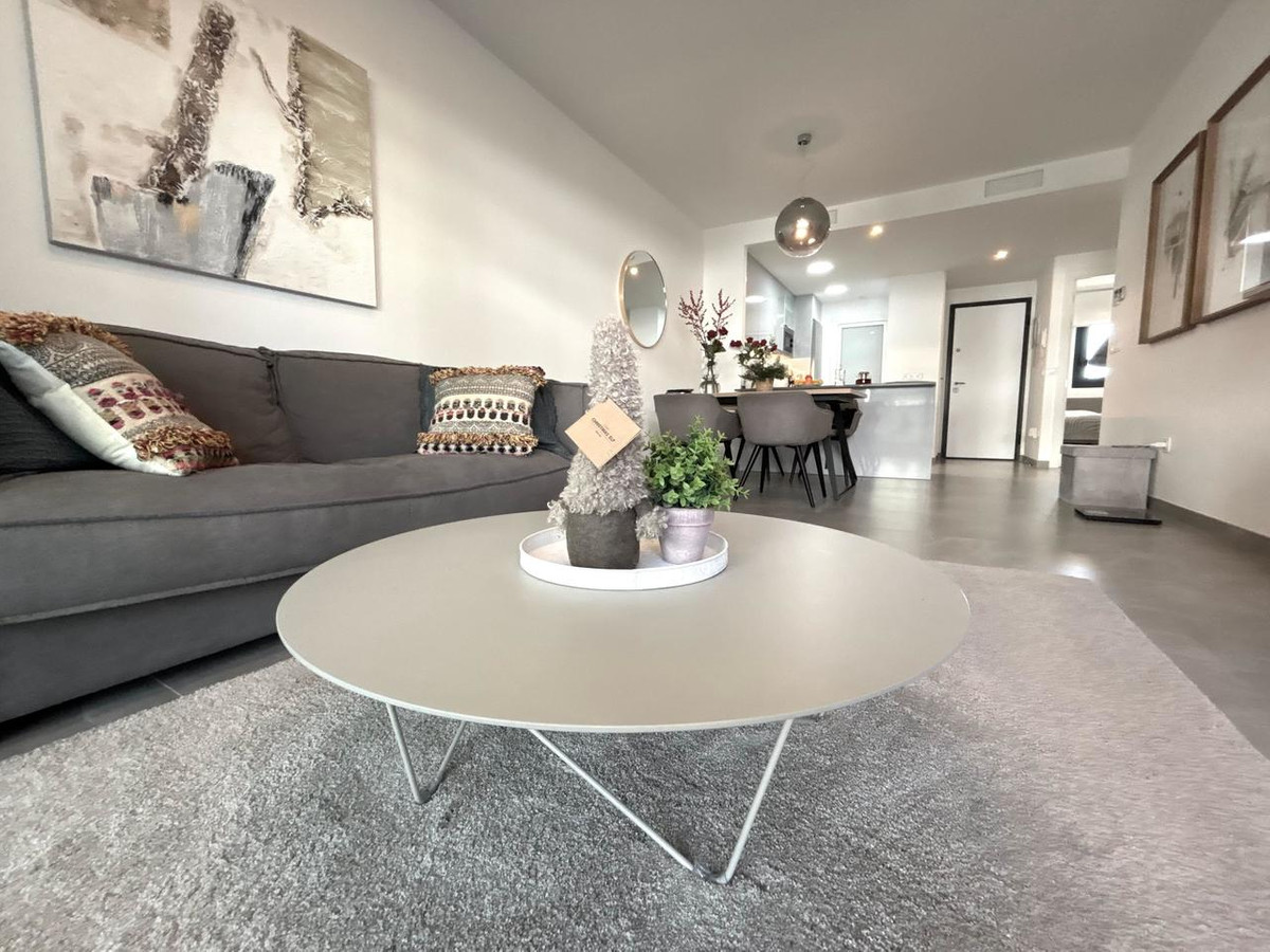 Appartement te koop in Playa Flamenca | 2 slaapkamers H5265088