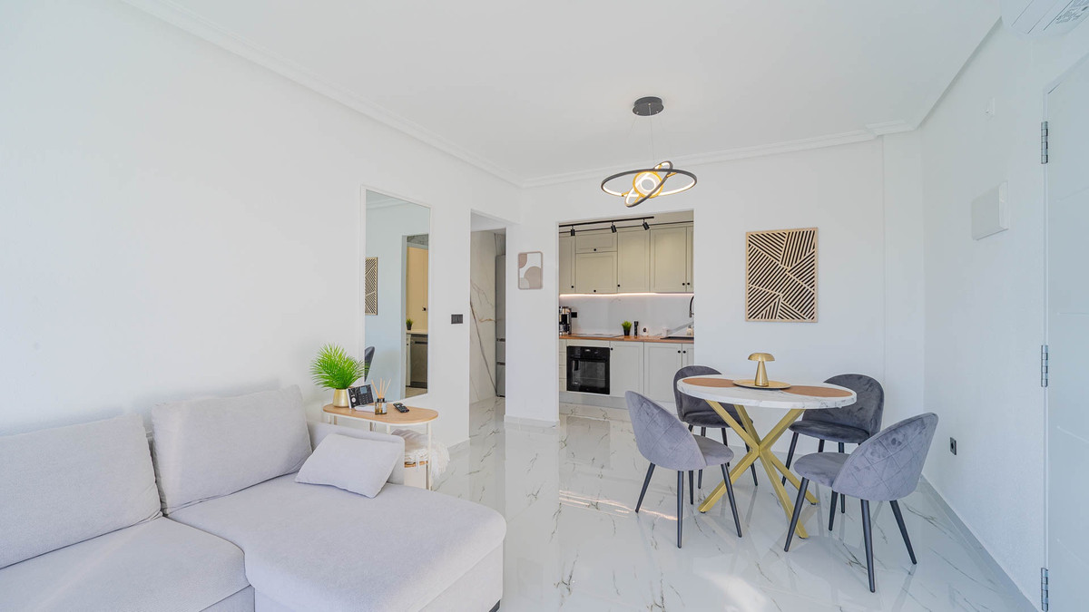 Appartement te koop in Playa Flamenca | 1 slaapkamers H5265415