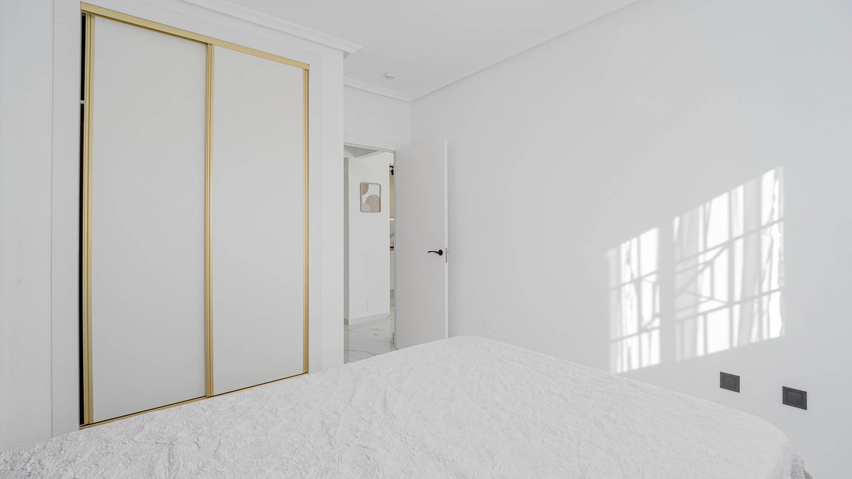 Appartement te koop in Playa Flamenca | 1 slaapkamers H5265415