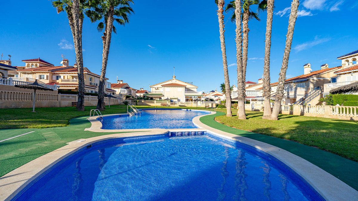 Appartement te koop in Playa Flamenca | 1 slaapkamers H5265415