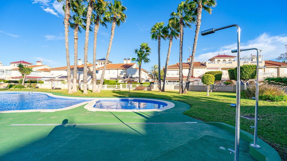 Appartement te koop in Playa Flamenca | 1 slaapkamers H5265415