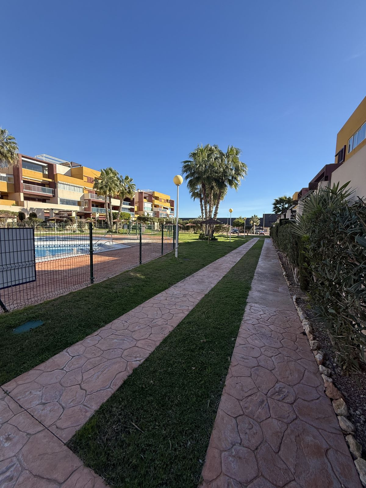 Appartement te koop in Playa Flamenca | 2 slaapkamers H5265445