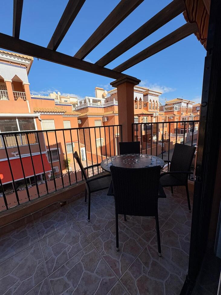 Appartement te koop in Playa Flamenca | 3 slaapkamers H5287390