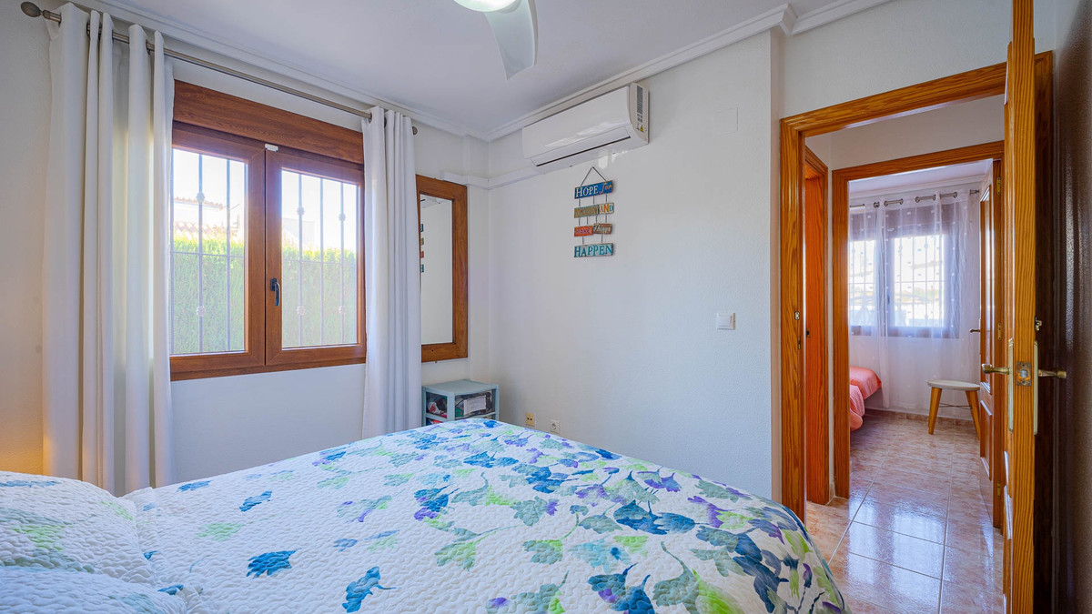 Quad te koop in Playa Flamenca | 3 slaapkamers H5293312
