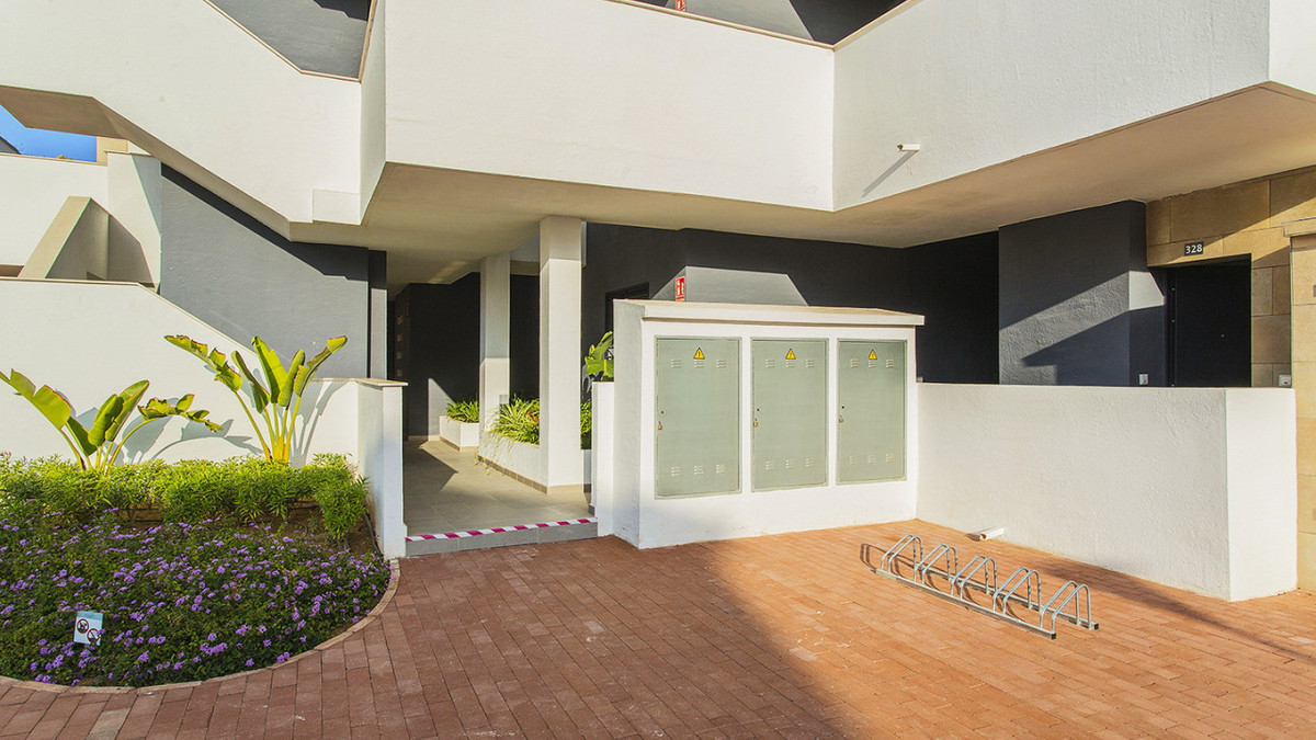 Appartement te koop in Playa Flamenca | 2 slaapkamers H5295430