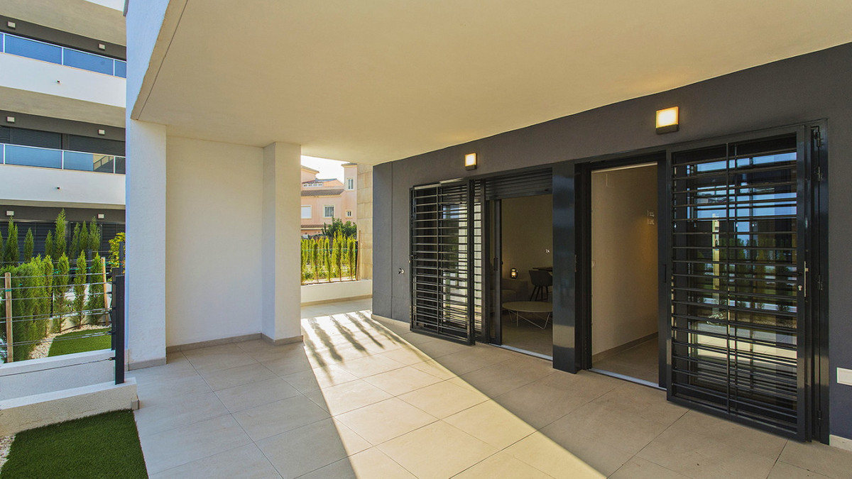 Appartement te koop in Playa Flamenca | 2 slaapkamers H5295430