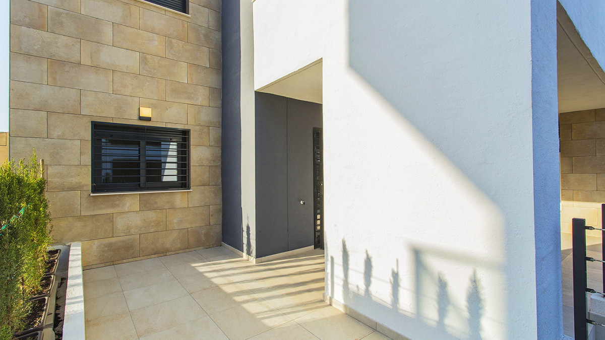 Appartement te koop in Playa Flamenca | 2 slaapkamers H5295430