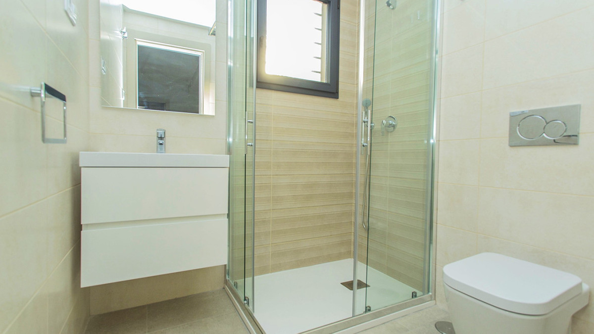 Appartement te koop in Playa Flamenca | 2 slaapkamers H5295430