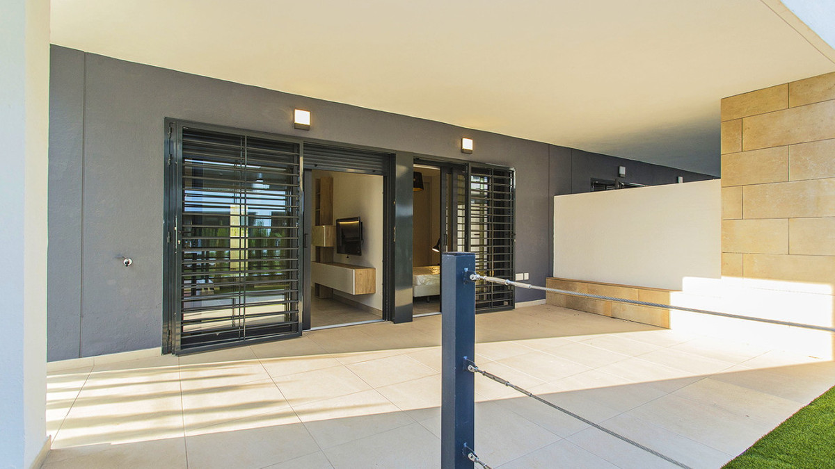 Appartement te koop in Playa Flamenca | 2 slaapkamers H5295430