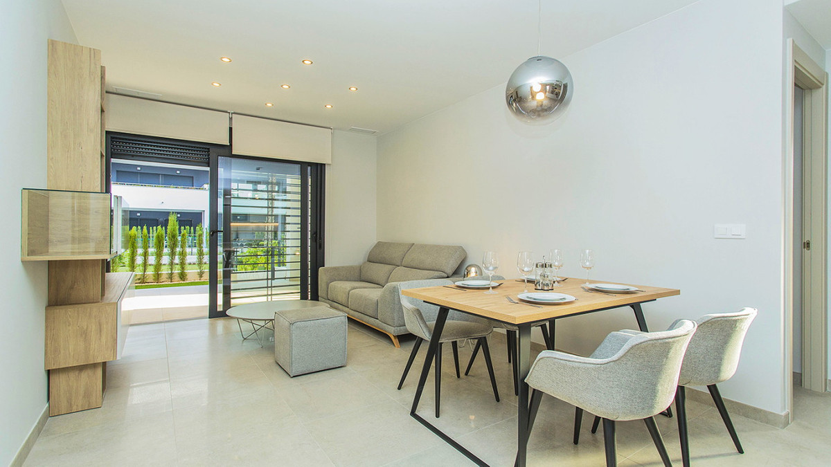 Appartement te koop in Playa Flamenca | 2 slaapkamers H5295430