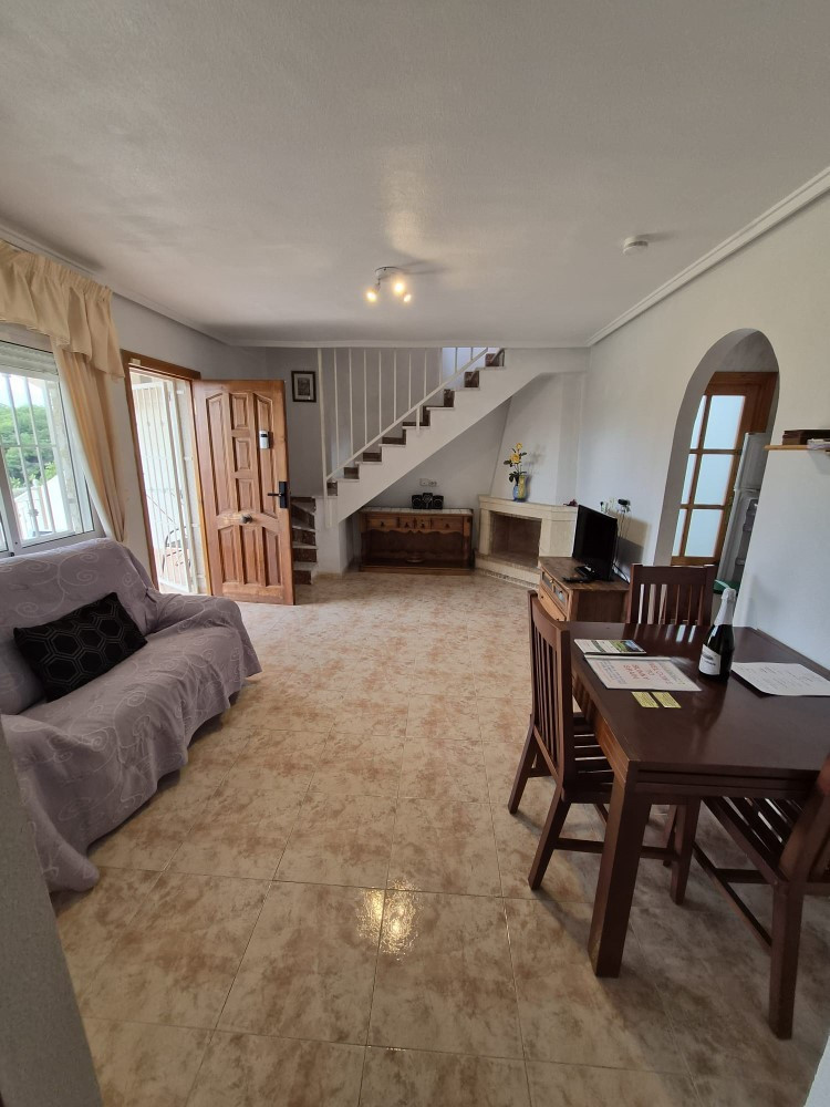 Duplex te koop in Playa Flamenca | 5 slaapkamers H5310760