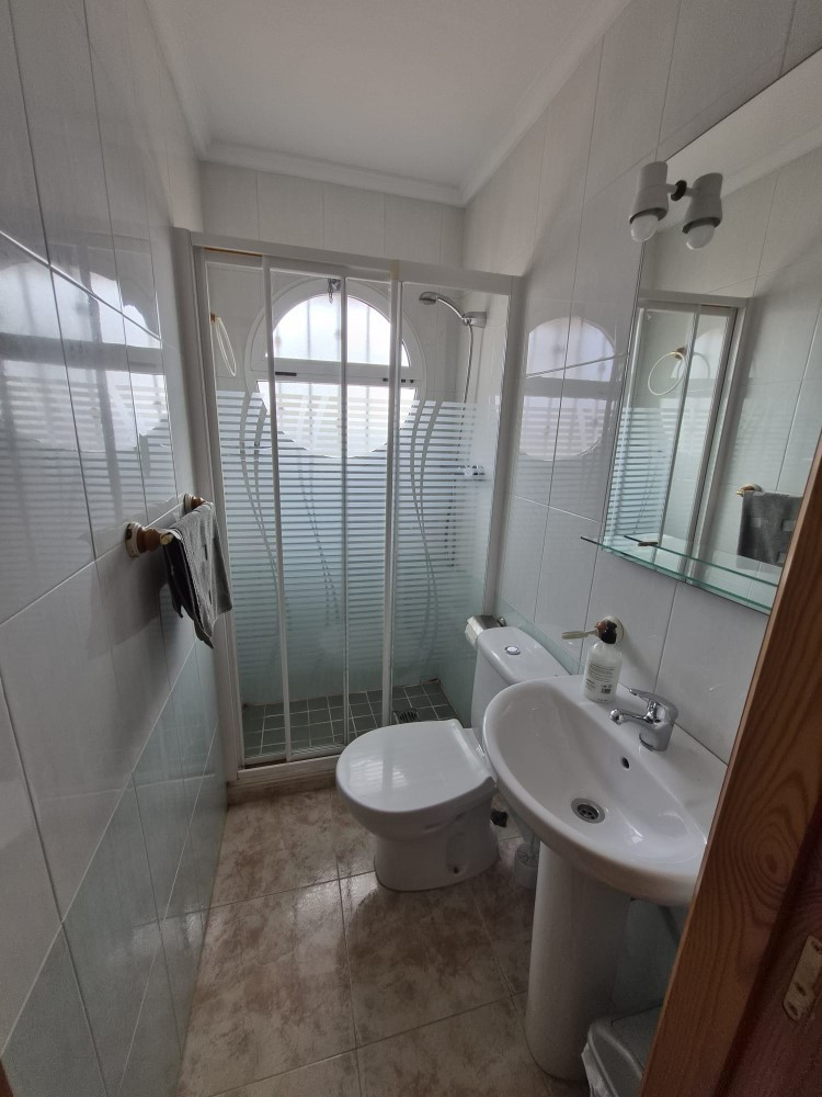 Duplex te koop in Playa Flamenca | 5 slaapkamers H5310760