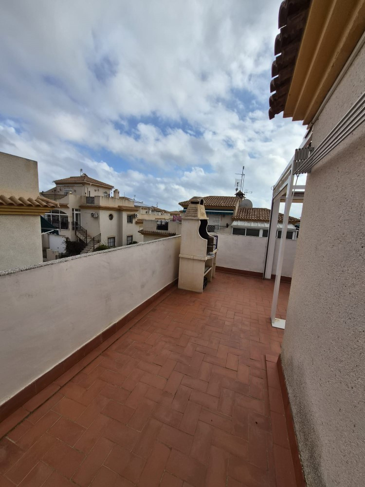 Duplex te koop in Playa Flamenca | 5 slaapkamers H5310760