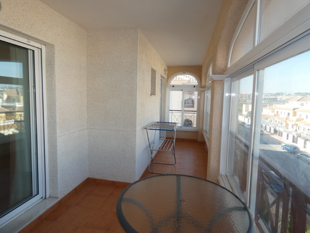 Duplex te koop in Playa Flamenca | 3 slaapkamers H5310763