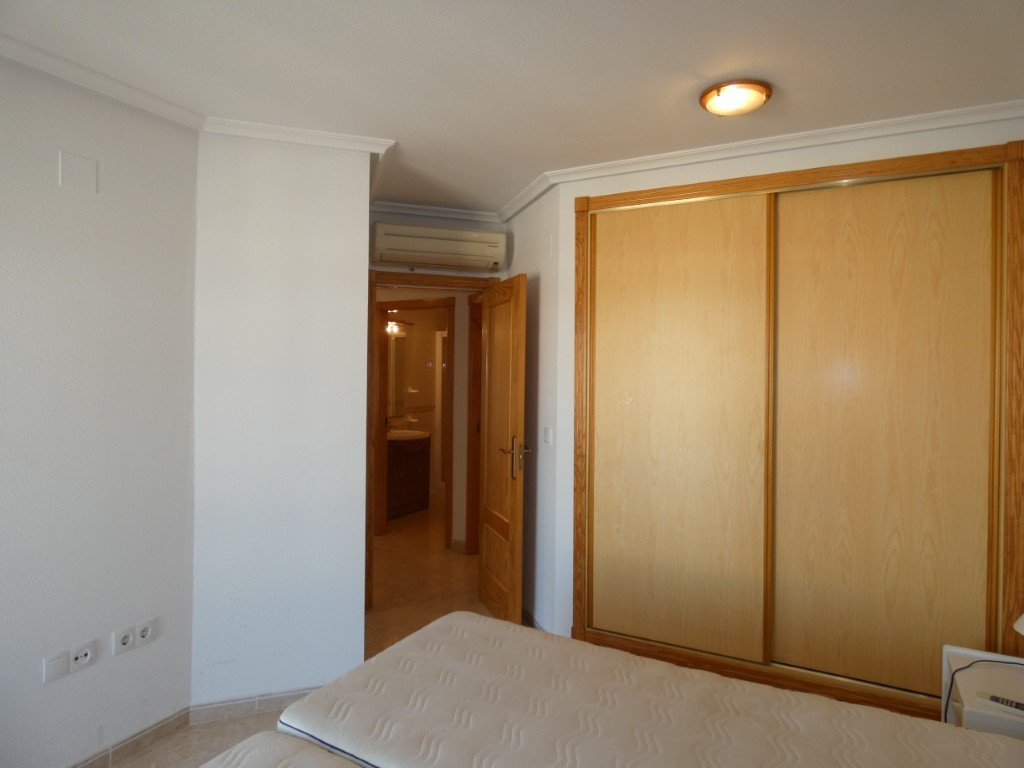 Duplex te koop in Playa Flamenca | 3 slaapkamers H5310763