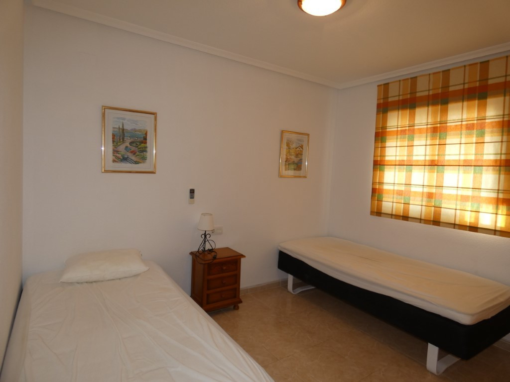 Duplex te koop in Playa Flamenca | 3 slaapkamers H5310763