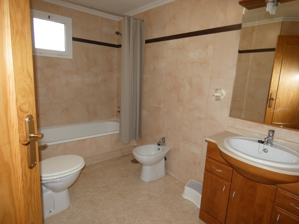 Duplex te koop in Playa Flamenca | 3 slaapkamers H5310763