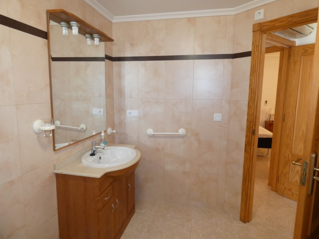 Duplex te koop in Playa Flamenca | 3 slaapkamers H5310763