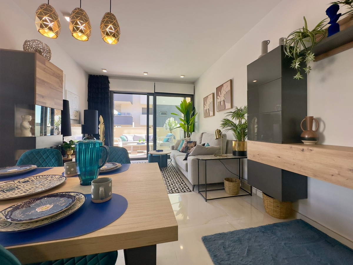Appartement te koop in Playa Flamenca | 3 slaapkamers H5319151