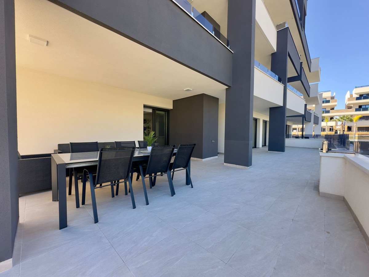Appartement te koop in Playa Flamenca | 3 slaapkamers H5319151