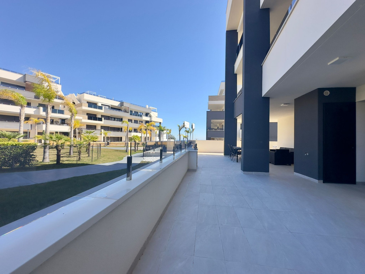 Appartement te koop in Playa Flamenca | 3 slaapkamers H5319151