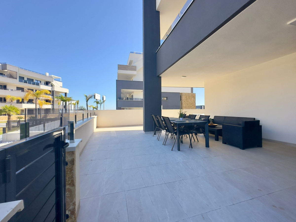 Appartement te koop in Playa Flamenca | 3 slaapkamers H5319151