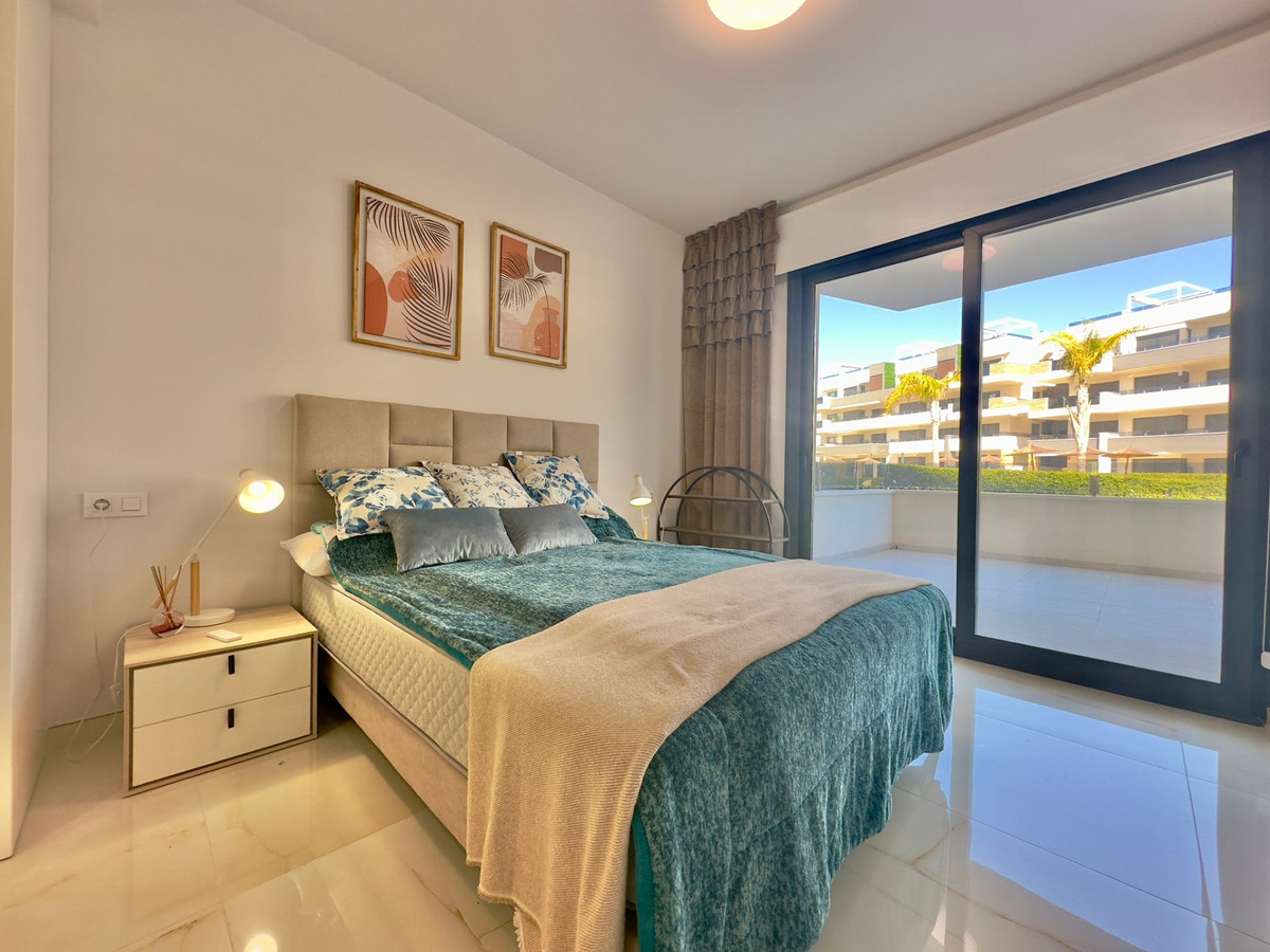 Appartement te koop in Playa Flamenca | 3 slaapkamers H5319151