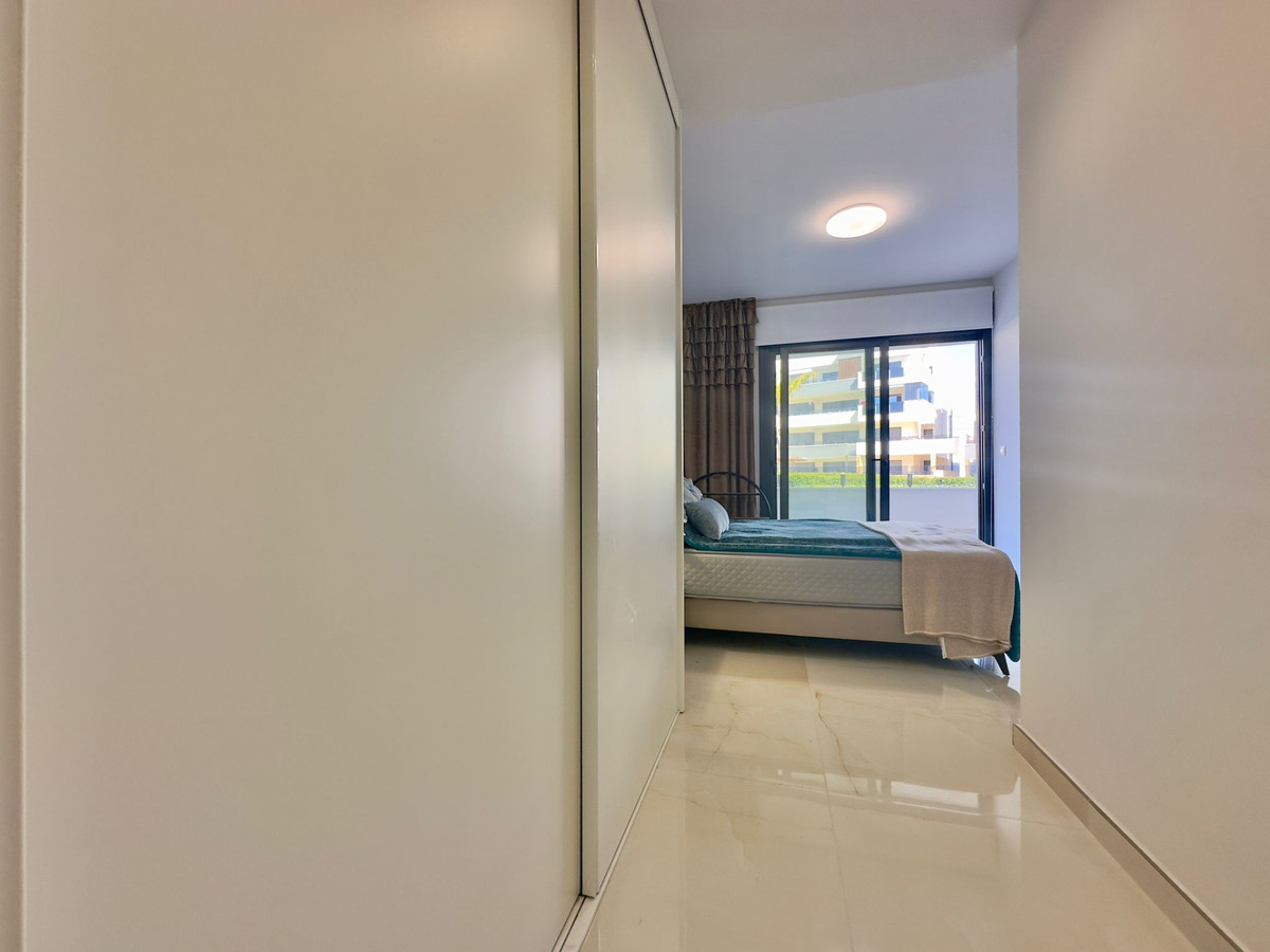 Appartement te koop in Playa Flamenca | 3 slaapkamers H5319151