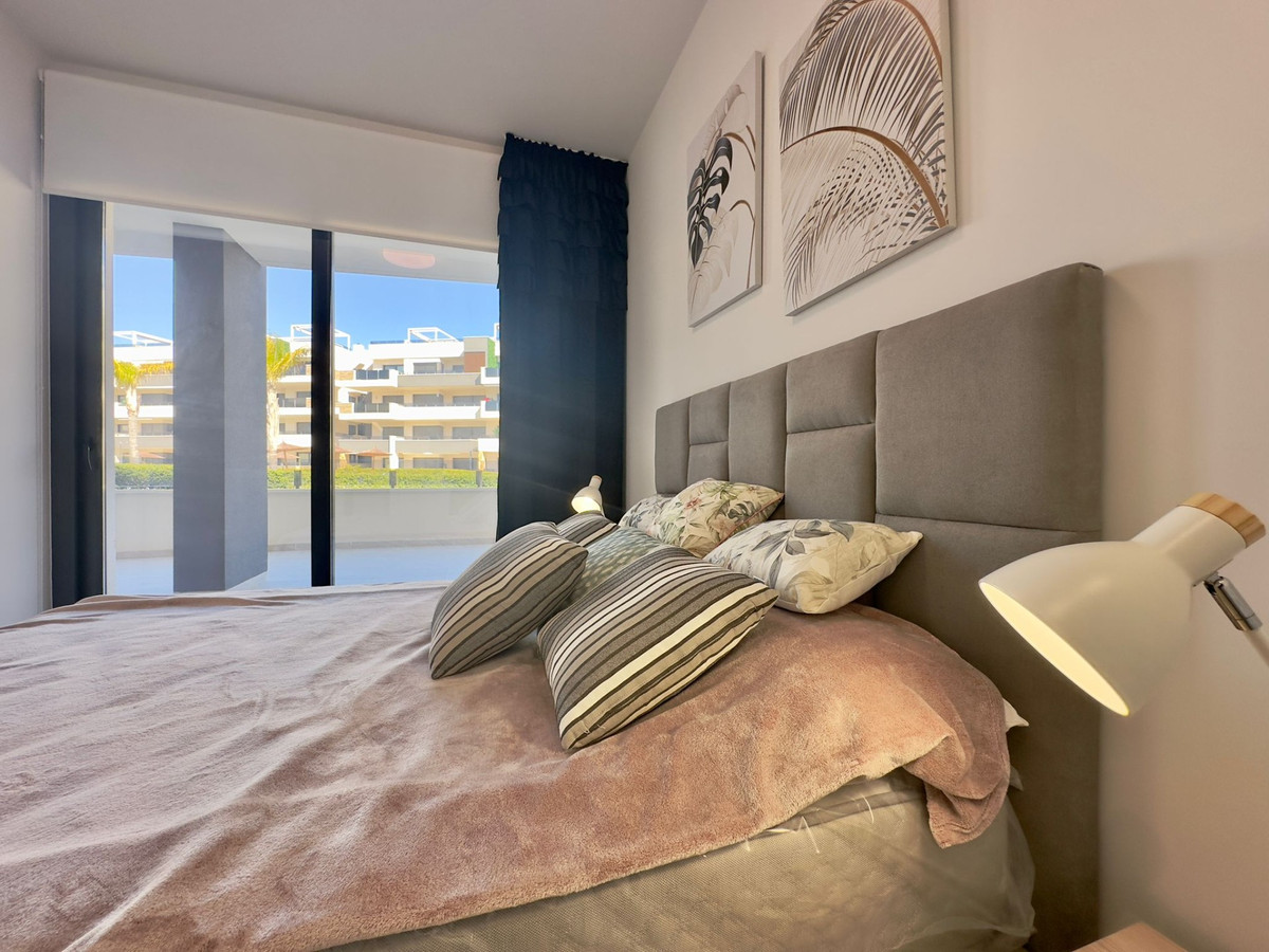 Appartement te koop in Playa Flamenca | 3 slaapkamers H5319151
