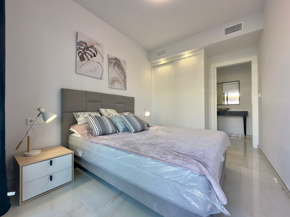 Appartement te koop in Playa Flamenca | 3 slaapkamers H5319151