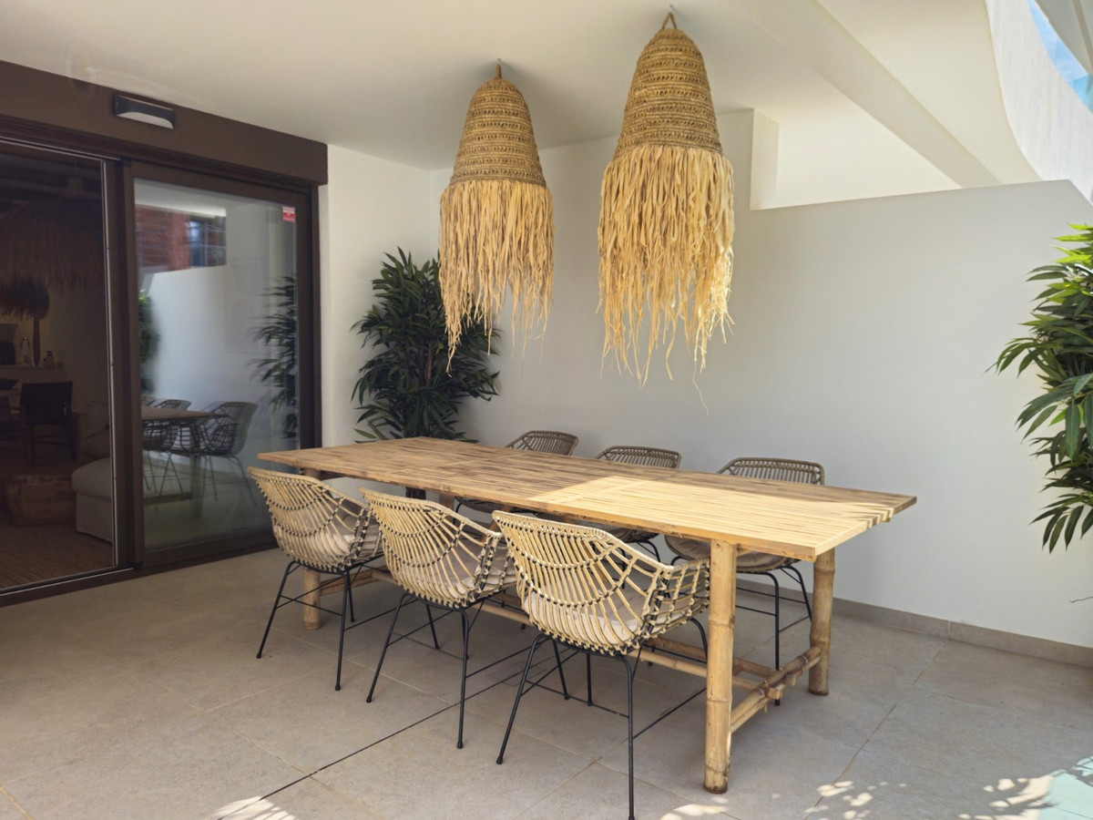 Appartement te koop in Playa Flamenca | 2 slaapkamers H5330074