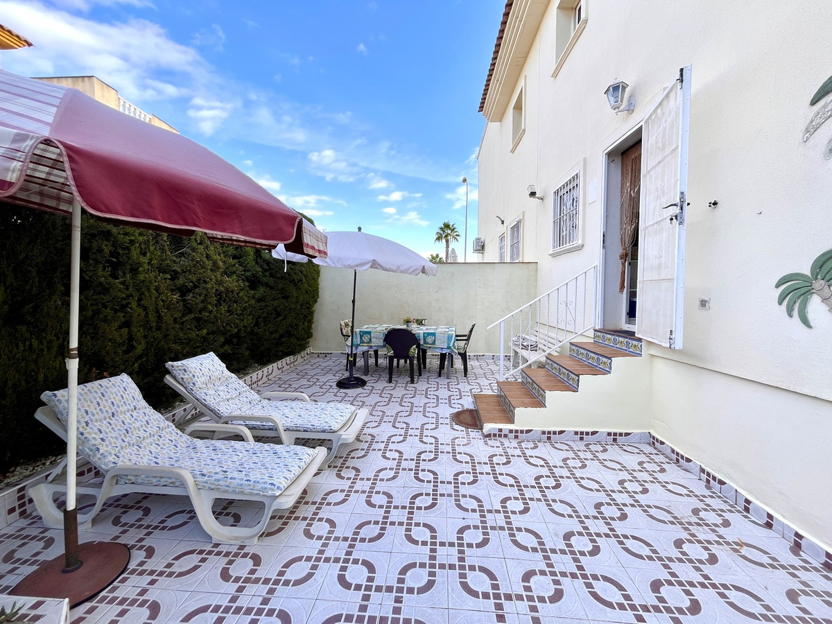 Appartement te koop in Playa Flamenca | 2 slaapkamers H5341123