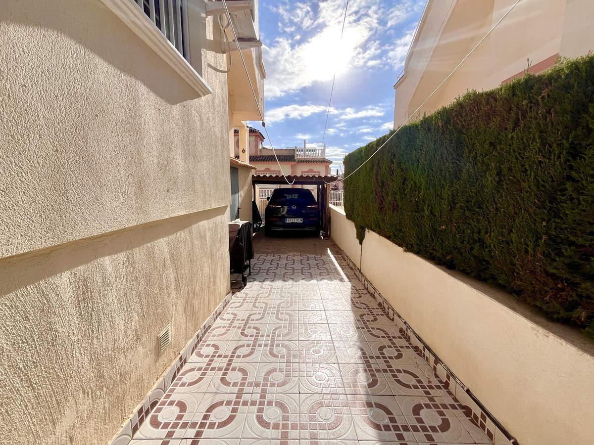 Appartement te koop in Playa Flamenca | 2 slaapkamers H5341123