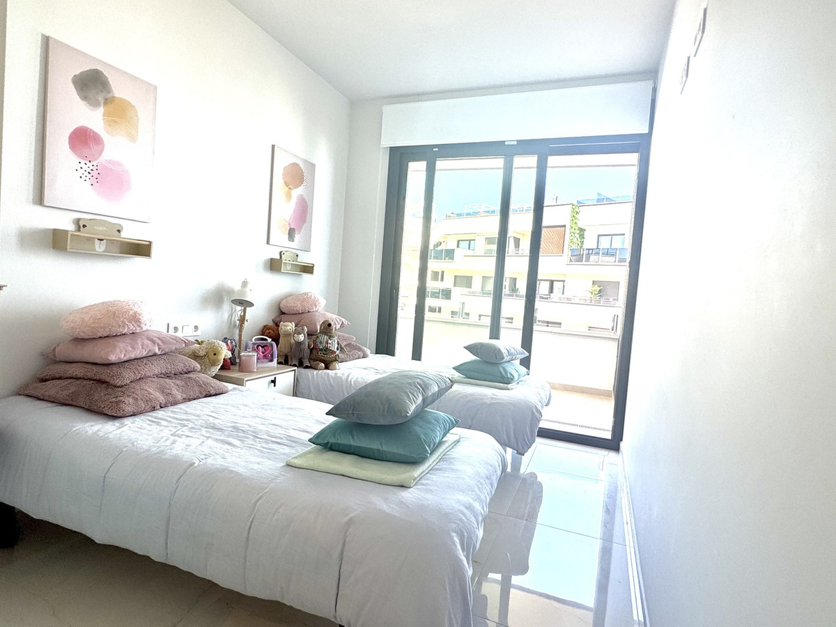 Appartement te koop in Playa Flamenca | 3 slaapkamers H5348281