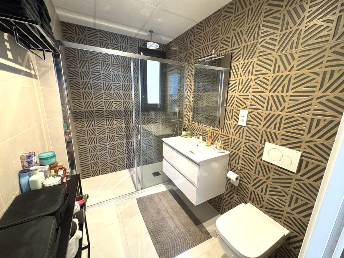 Appartement te koop in Playa Flamenca | 3 slaapkamers H5348281