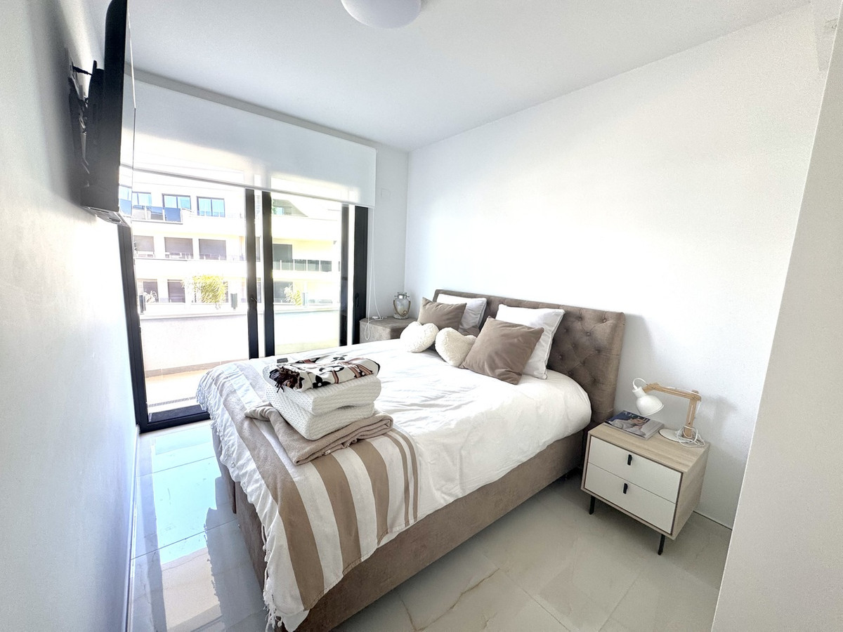 Appartement te koop in Playa Flamenca | 3 slaapkamers H5348281