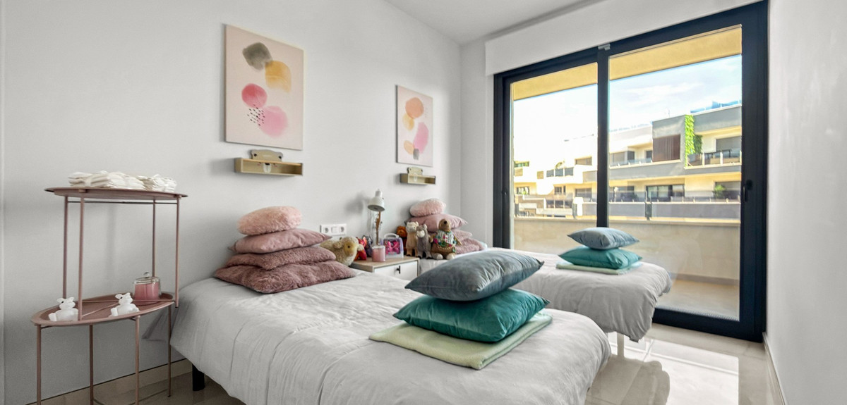 Appartement te koop in Playa Flamenca | 3 slaapkamers H5349046