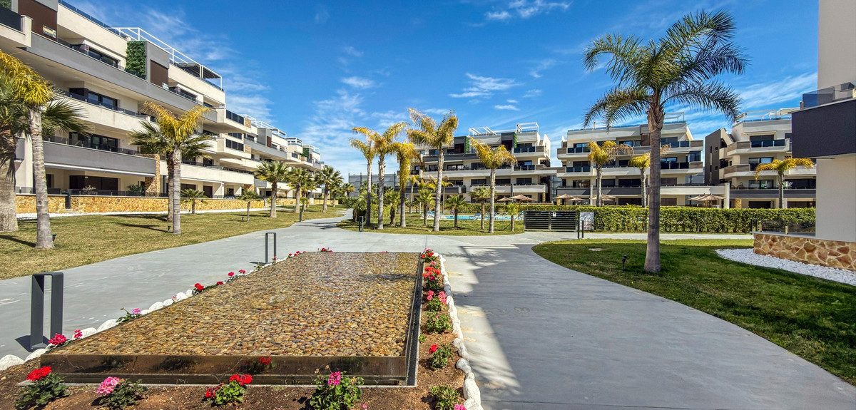 Appartement te koop in Playa Flamenca | 3 slaapkamers H5349046