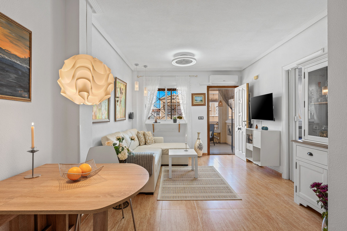 Appartement te koop in Playa Flamenca | 2 slaapkamers H5350165