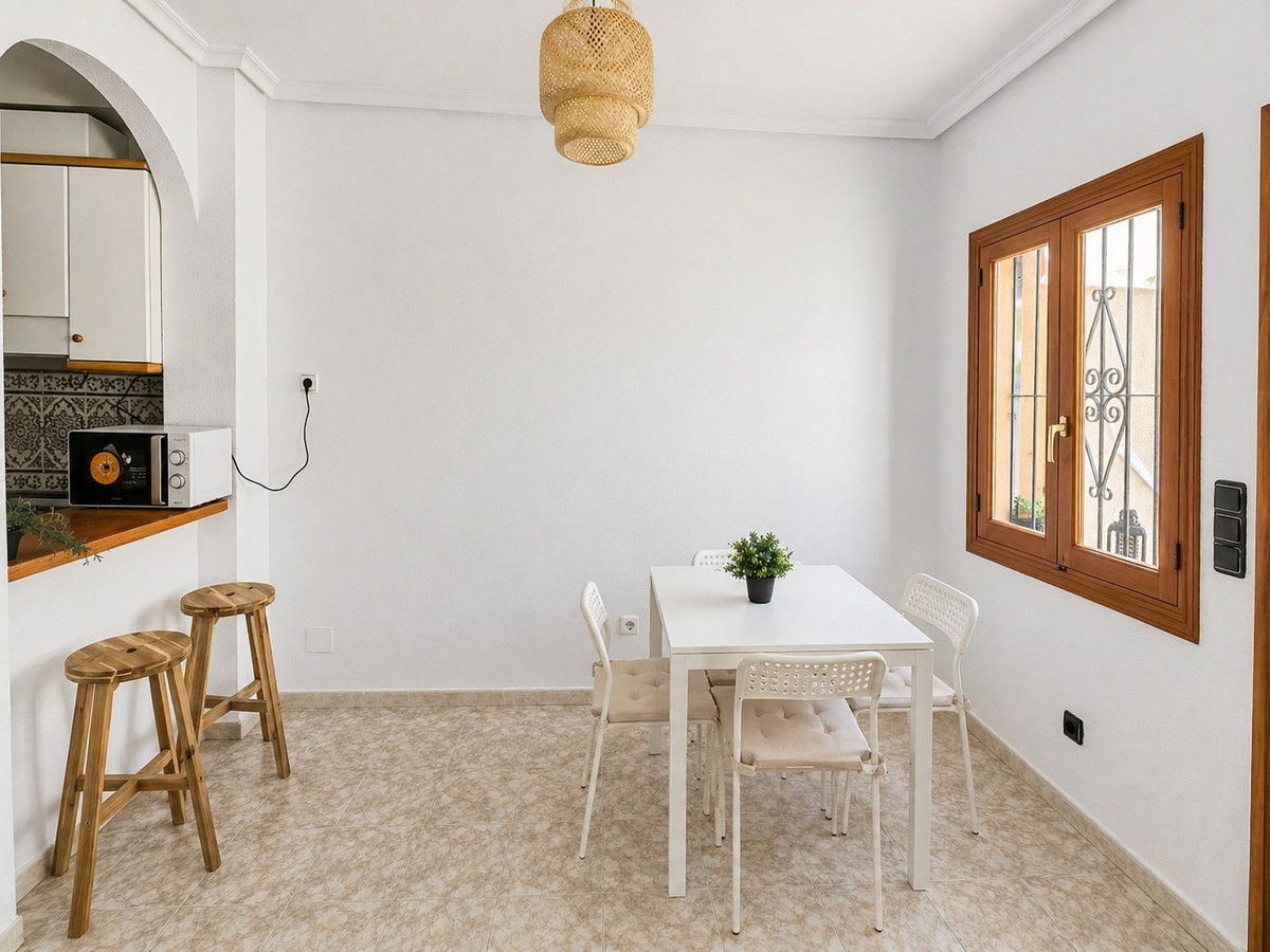 Appartement te koop in Playa Flamenca | 2 slaapkamers H5369494