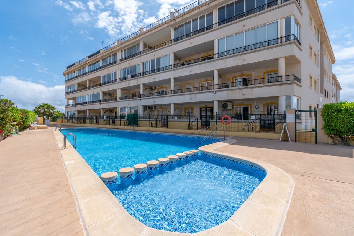 Appartement te koop in Playa Flamenca | 2 slaapkamers H5382709