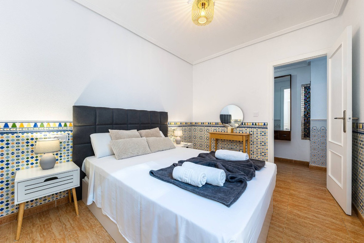 Penthouse te koop in Playa Flamenca | 2 slaapkamers H5383273