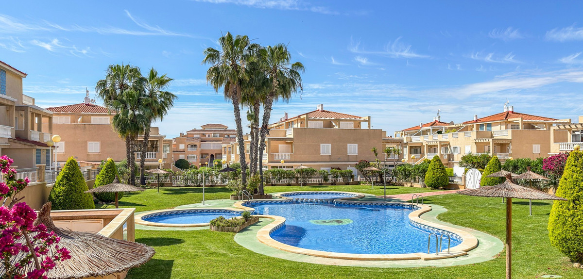Appartement te koop in Playa Flamenca | 3 slaapkamers H5384098