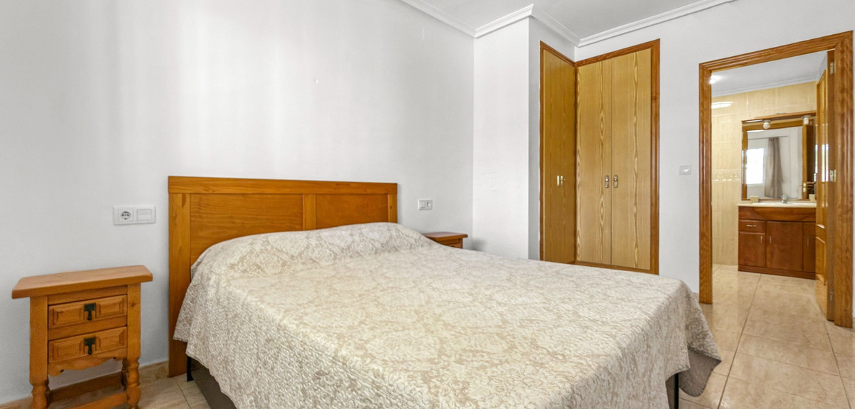 Appartement te koop in Playa Flamenca | 3 slaapkamers H5384098